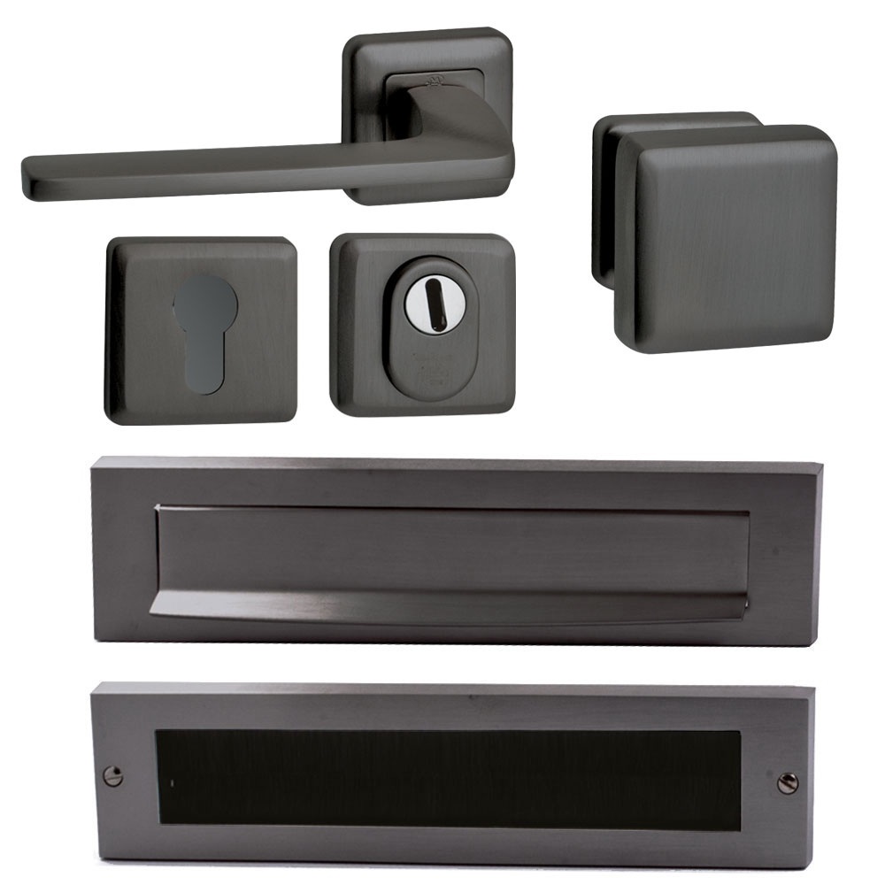 Voordeurset compleet Charley+Zenith PVD gun metal SKG3 links - Mariani V4121115L - Deurbeslag-en-meer.nl