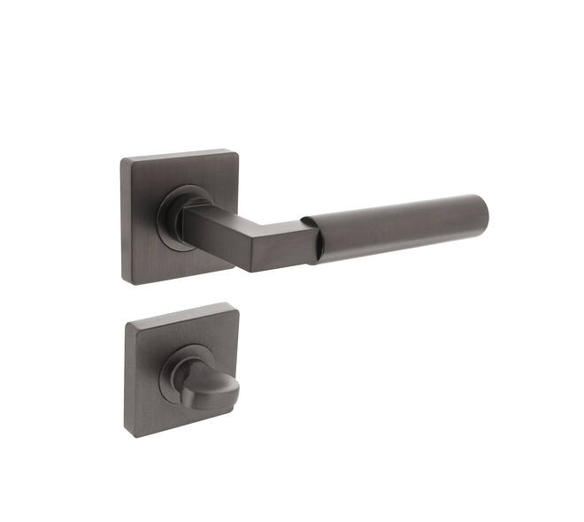 Deurkruk Bau-Stil op vierkant rozet incl. WC-sluiting 8mm antracietgrijs - Intersteel 0029.174110 - Deurbeslag-en-meer.nl
